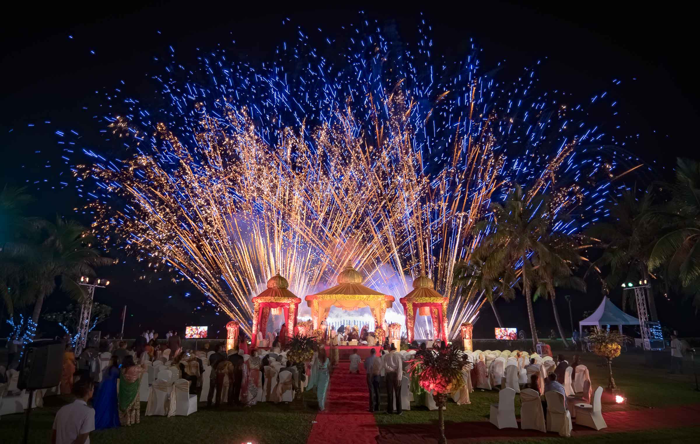 Cremony in thailand wedding